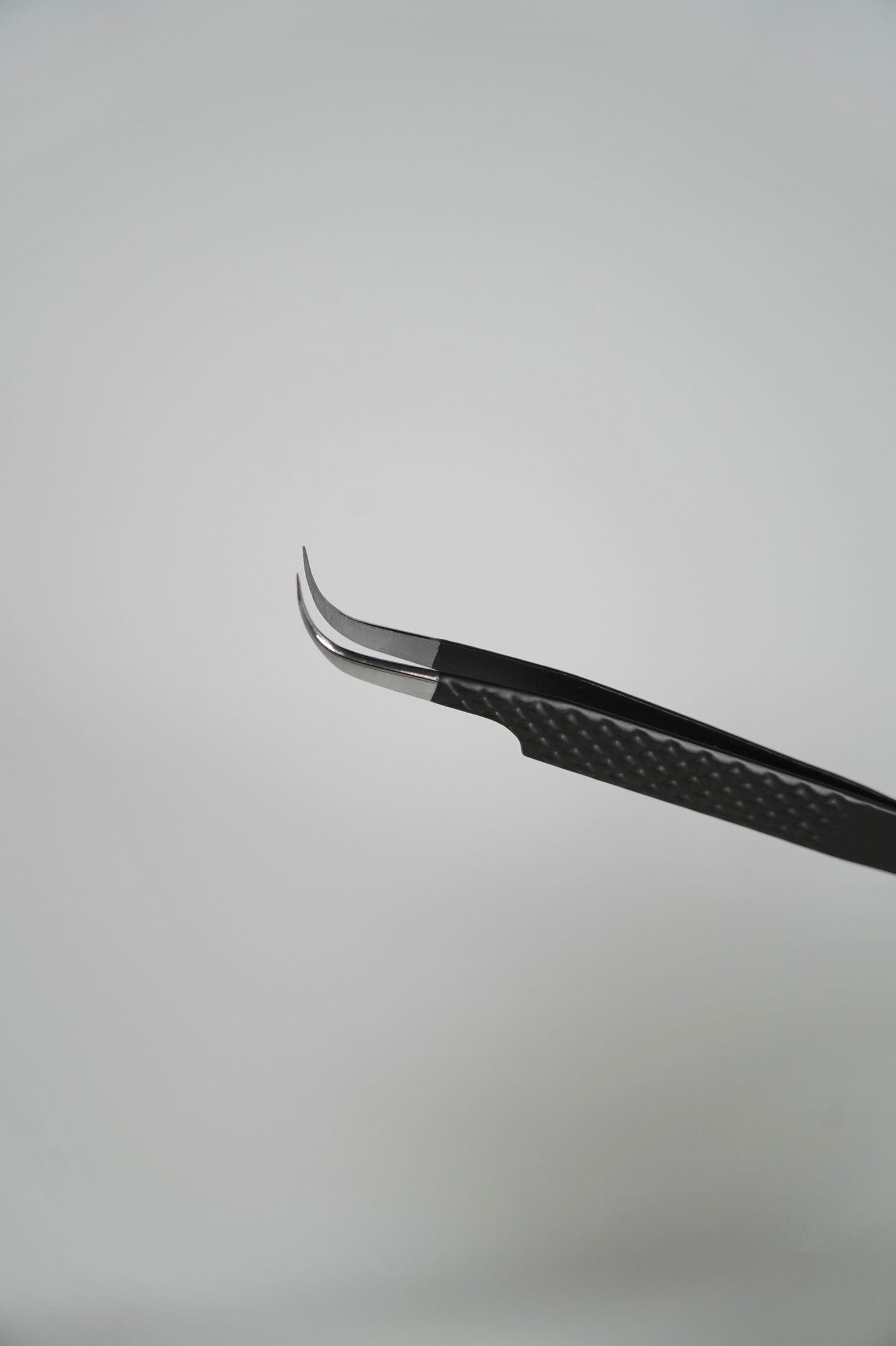 VOLUME TWEEZER 002