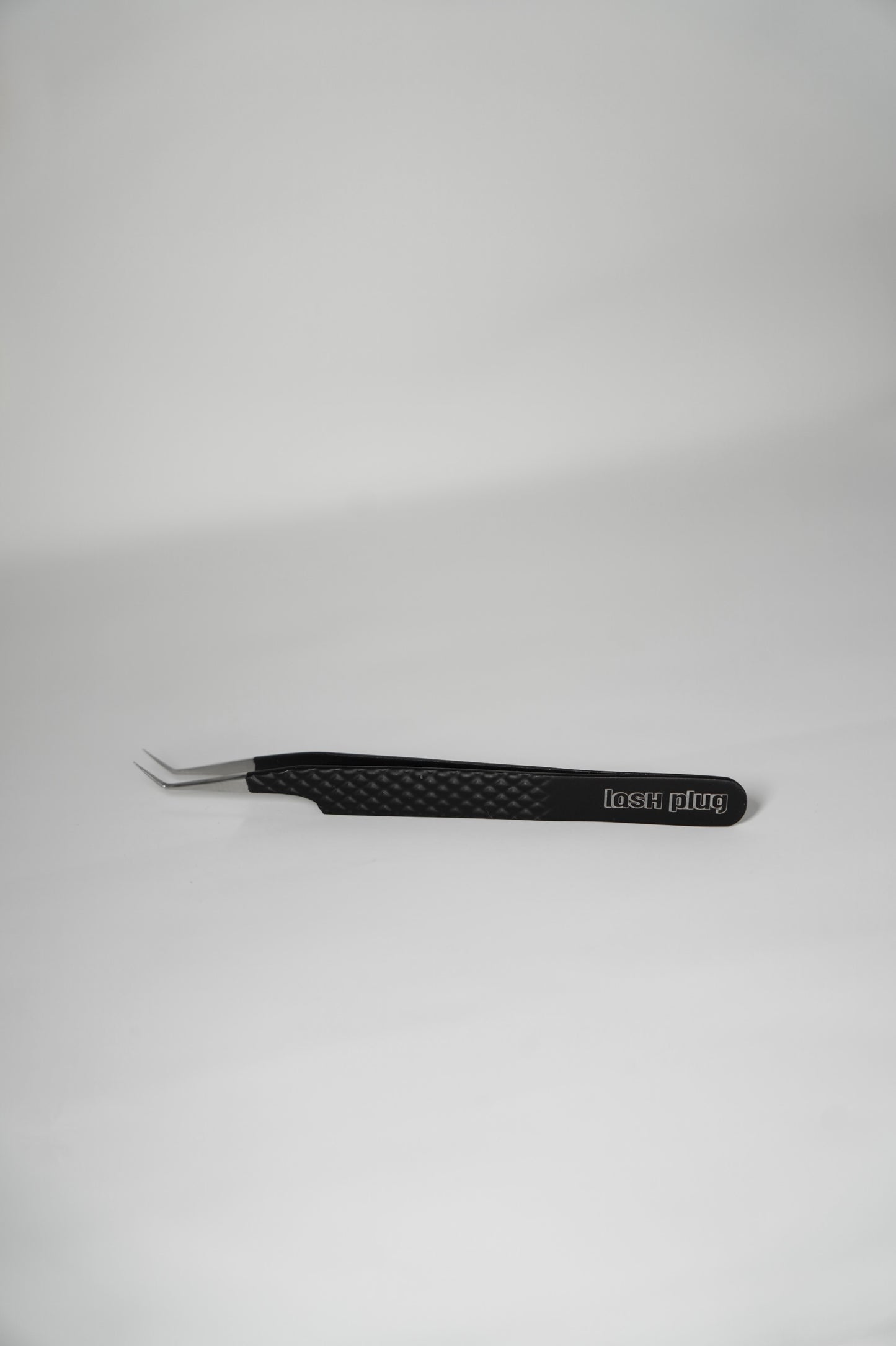 ISOLATION TWEEZER 001